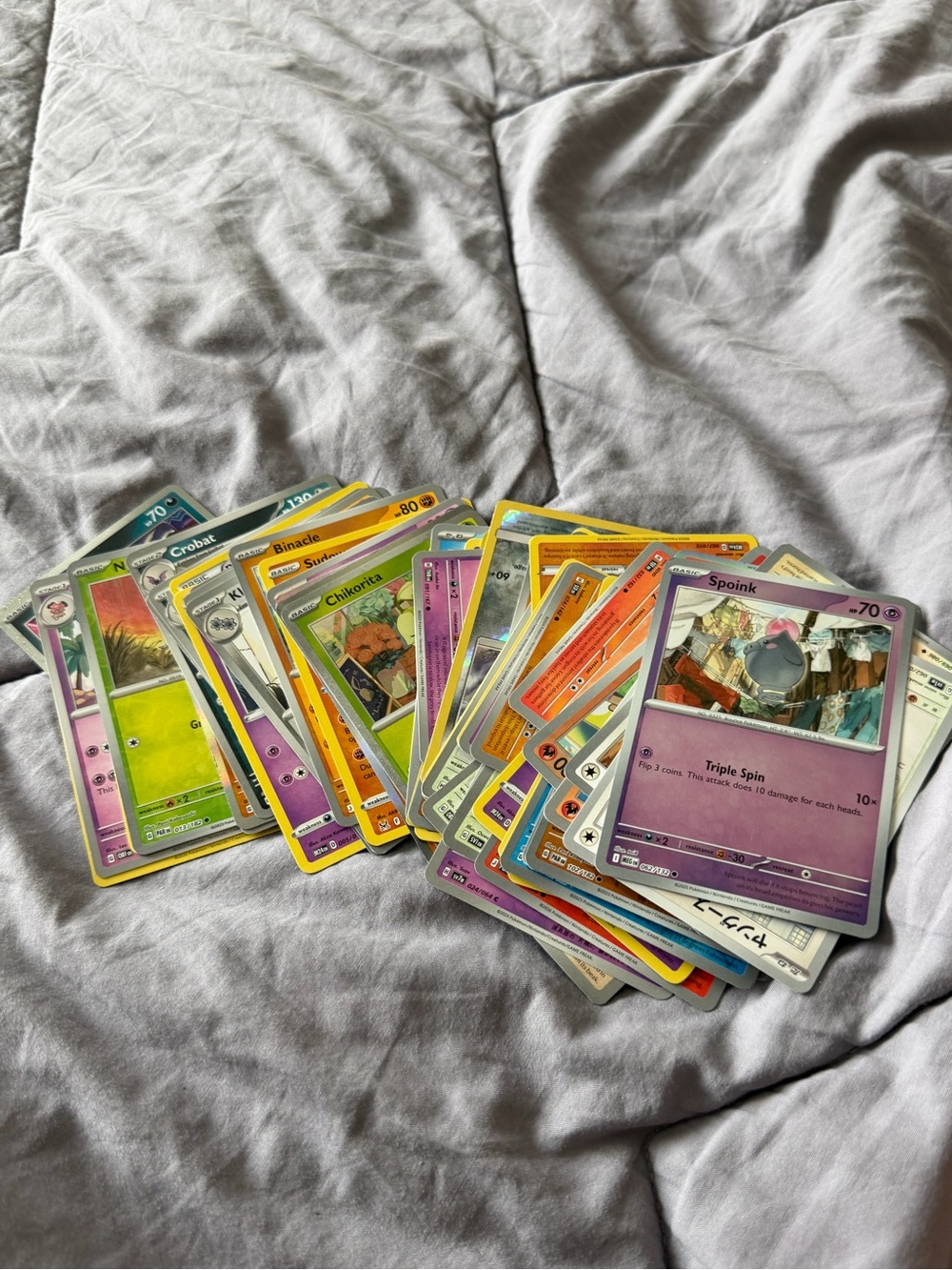 Pokemon cards lot of 60